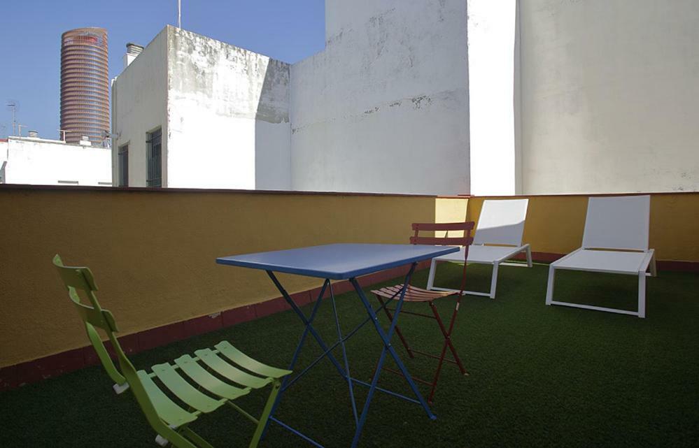 Alojamiento En Sevilla-Triana Luaran gambar